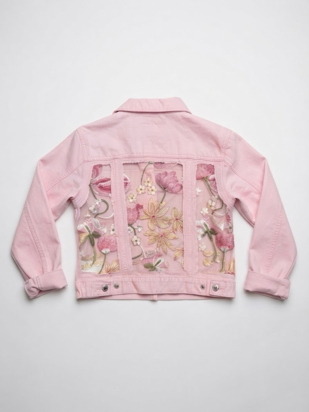 ✨UPCYCLED Girls' Light Pink Floral Embroidered Denim Jacket with Mesh Panels - Picture 3 of 5